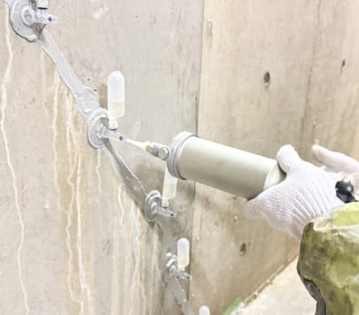 RC外壁等浮き補修・注入工事